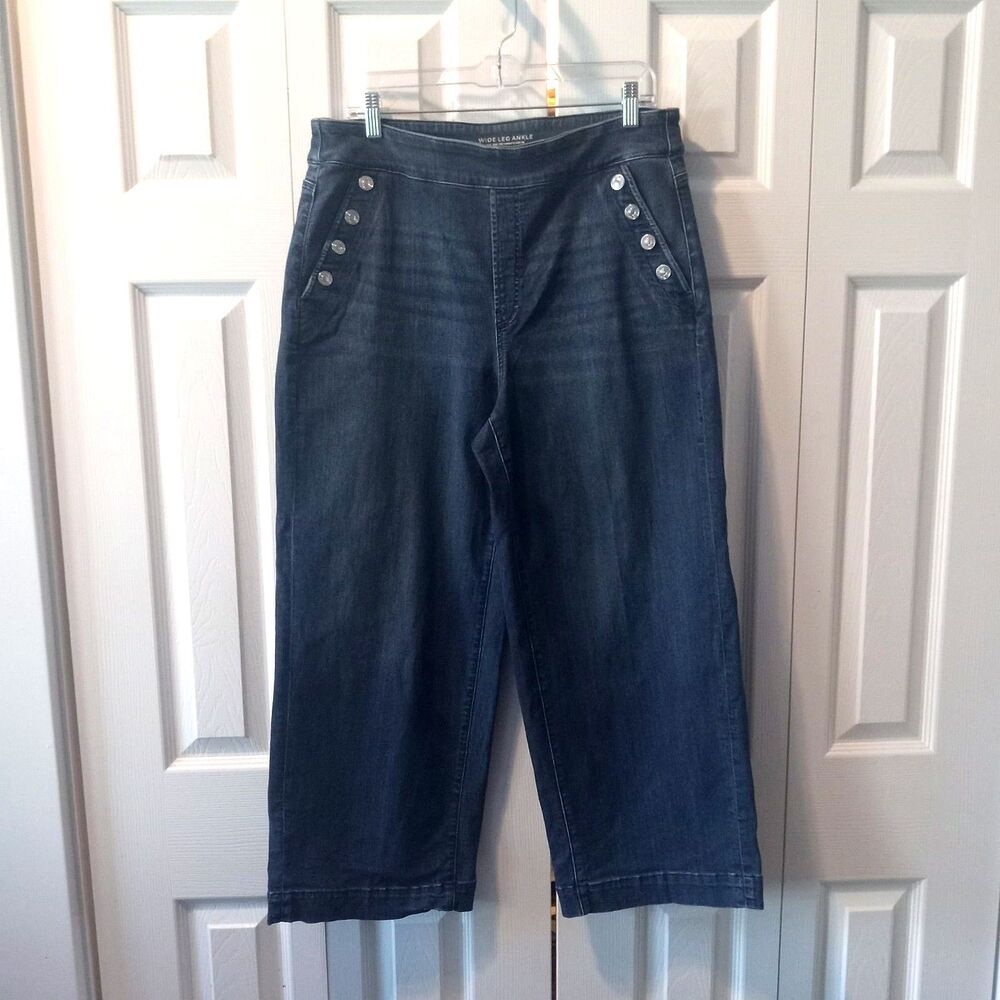 Chicos Size 2 (12) Pull On Wide Leg Ankle Jeans Sailor Pants Cropped